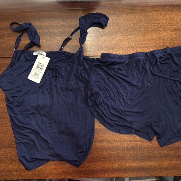 5 piece Women’s Sleepwear Lot - Picture 7 of 9